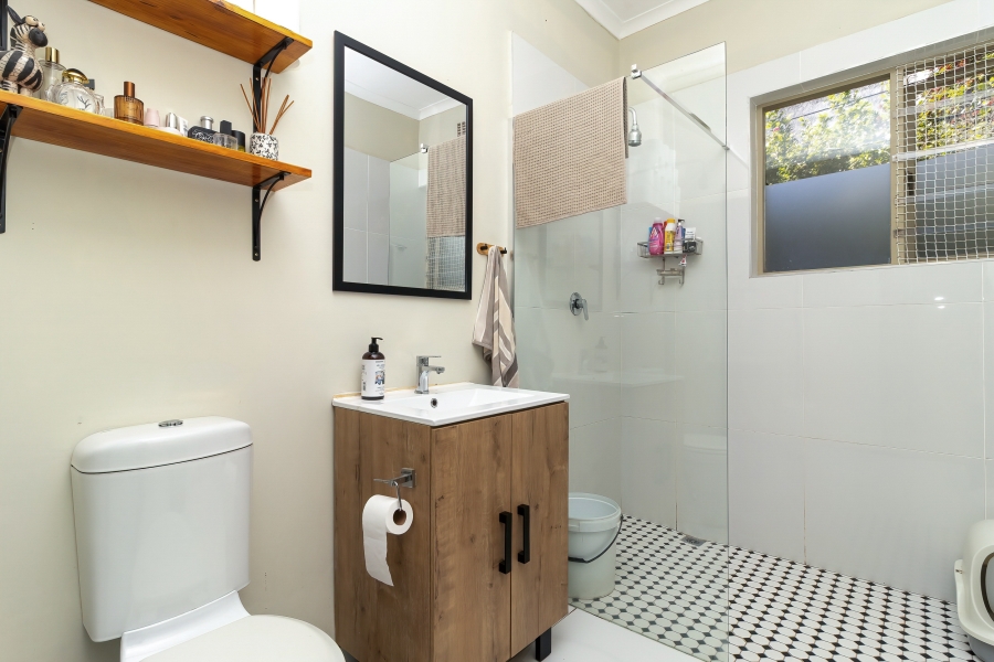 5 Bedroom Property for Sale in Tokai Western Cape